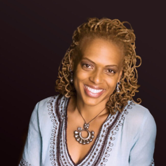 About Me Aklia REHAB Salon Los Angeles